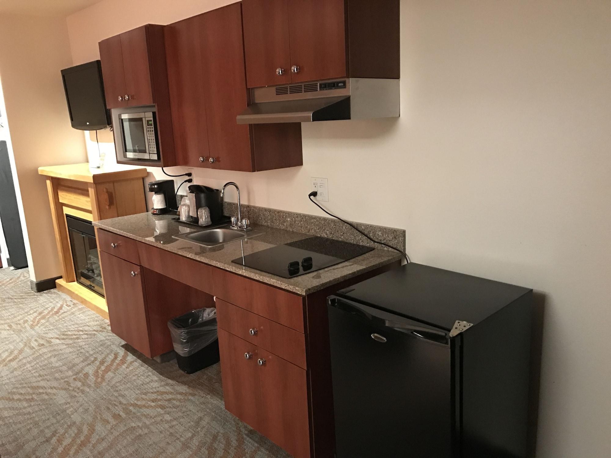 Super 8 By Wyndham Lubbock West Hotell Exteriör bild
