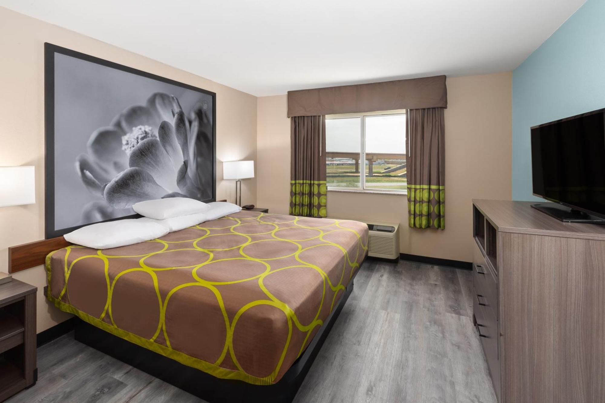 Super 8 By Wyndham Lubbock West Hotell Exteriör bild