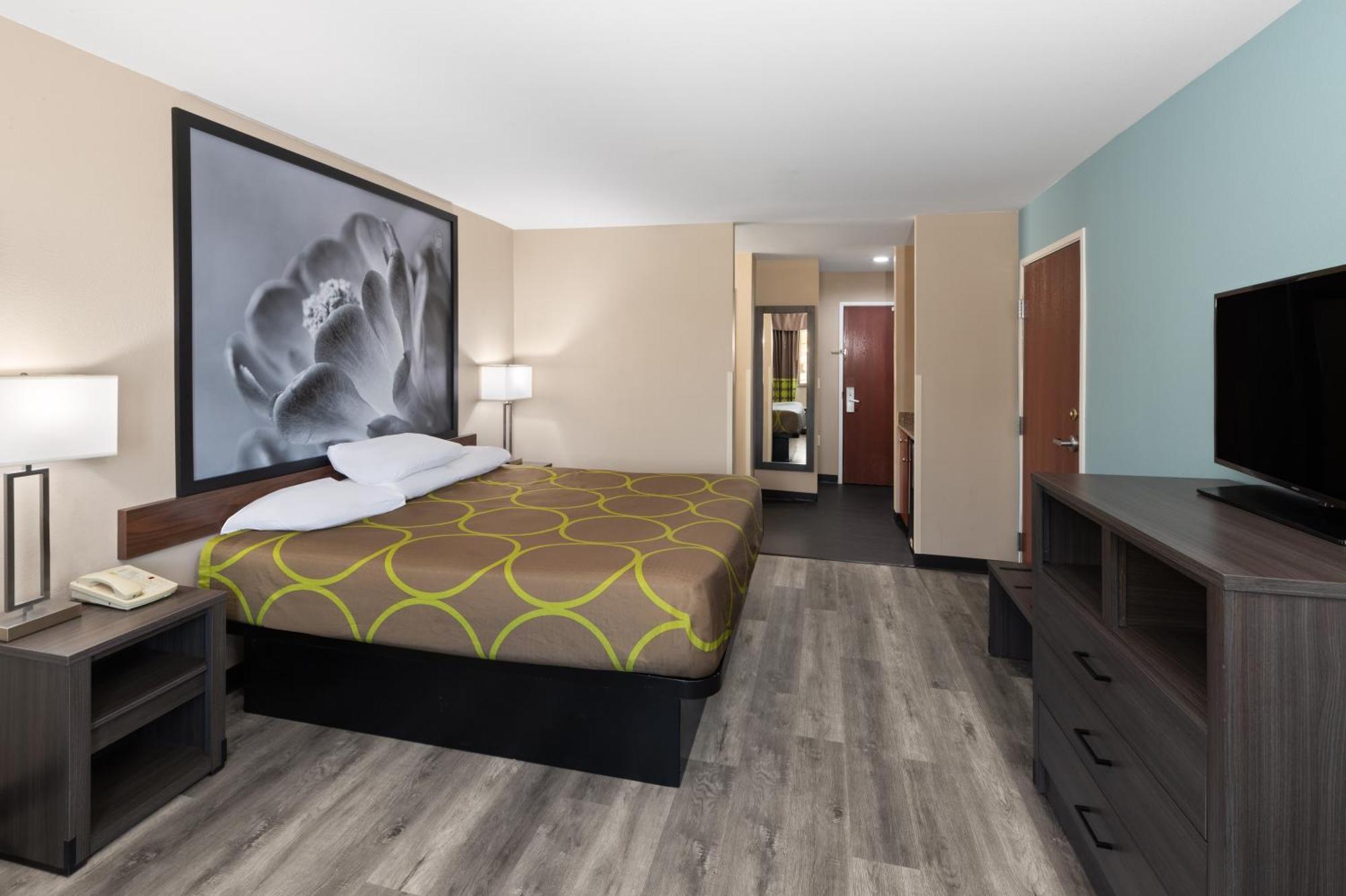 Super 8 By Wyndham Lubbock West Hotell Exteriör bild