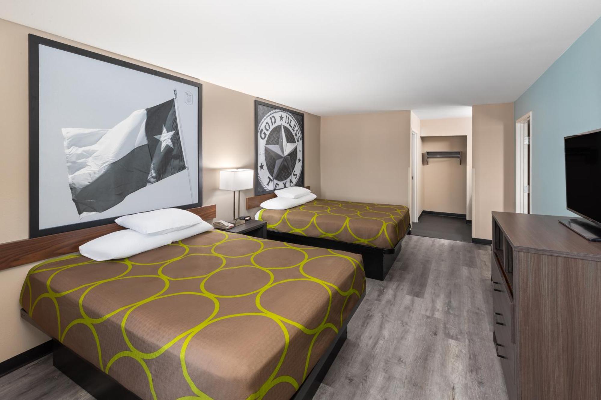 Super 8 By Wyndham Lubbock West Hotell Exteriör bild